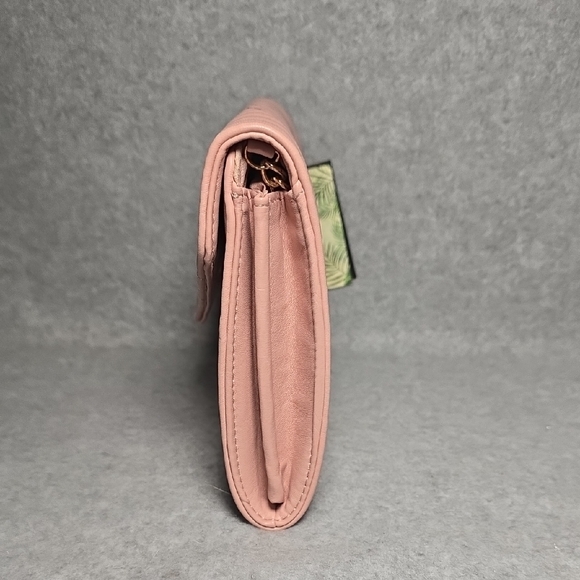 Badgley Mischka Pink Quilted Clutch with Gold Chain - Picture 8 of 8